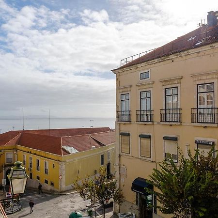 Colourful Alfama Apartment Lisboa Ngoại thất bức ảnh
