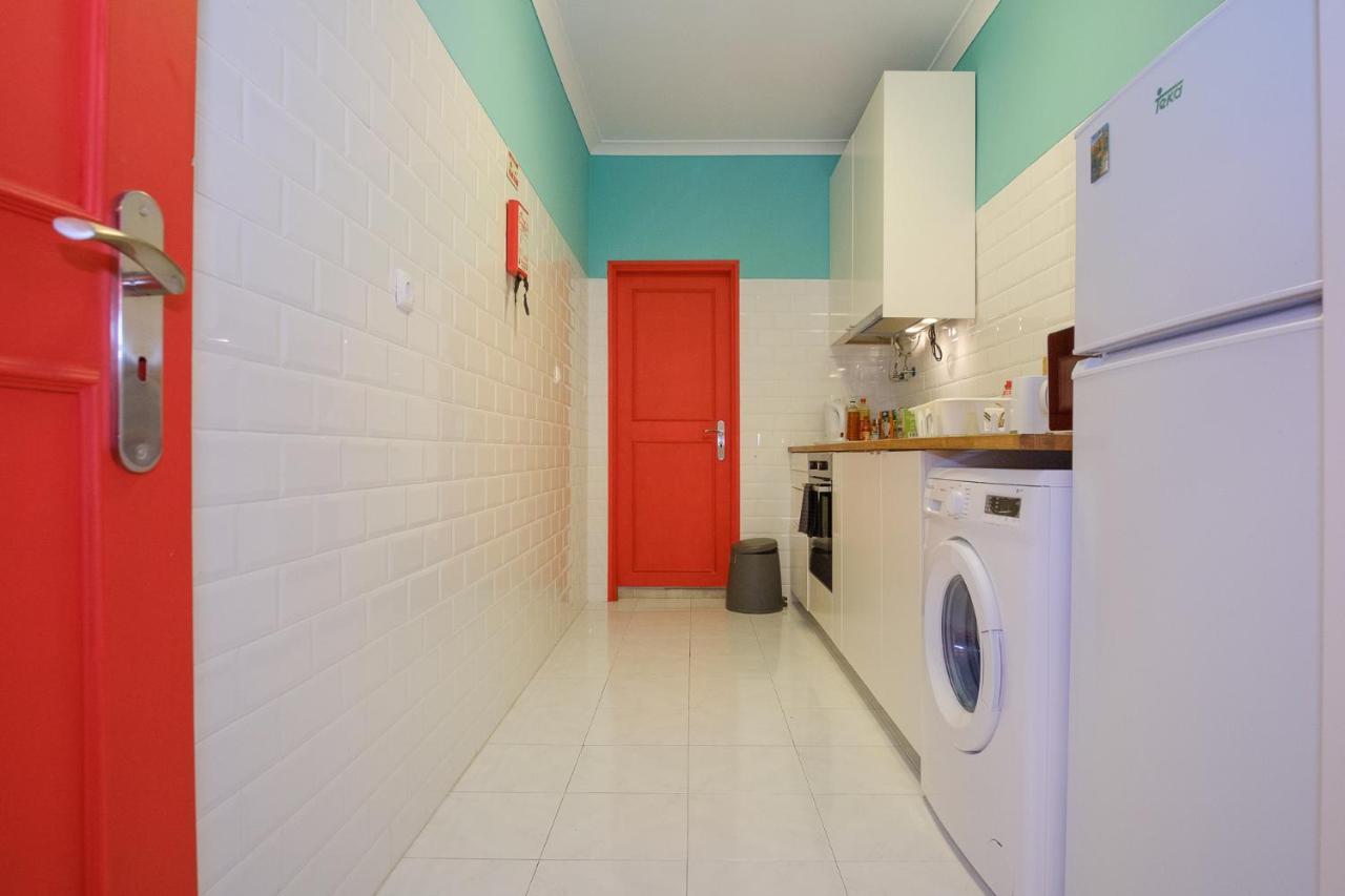 Colourful Alfama Apartment Lisboa Ngoại thất bức ảnh